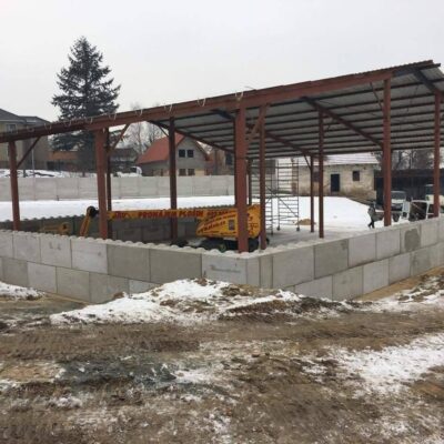 Opěrna Stěna U – ochrana haly