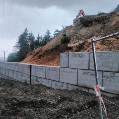 Opěrná stěna na Kaňku