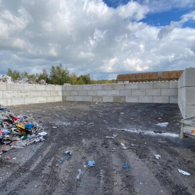 SUEZ – Kóje Megabeton